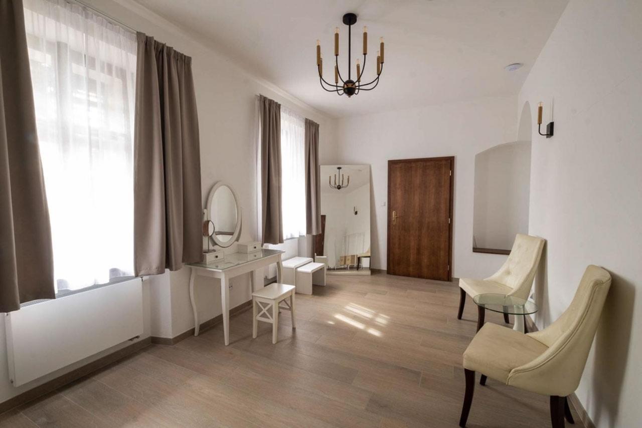 Penzion Stara Posta Hotel Kovalovice Kültér fotó